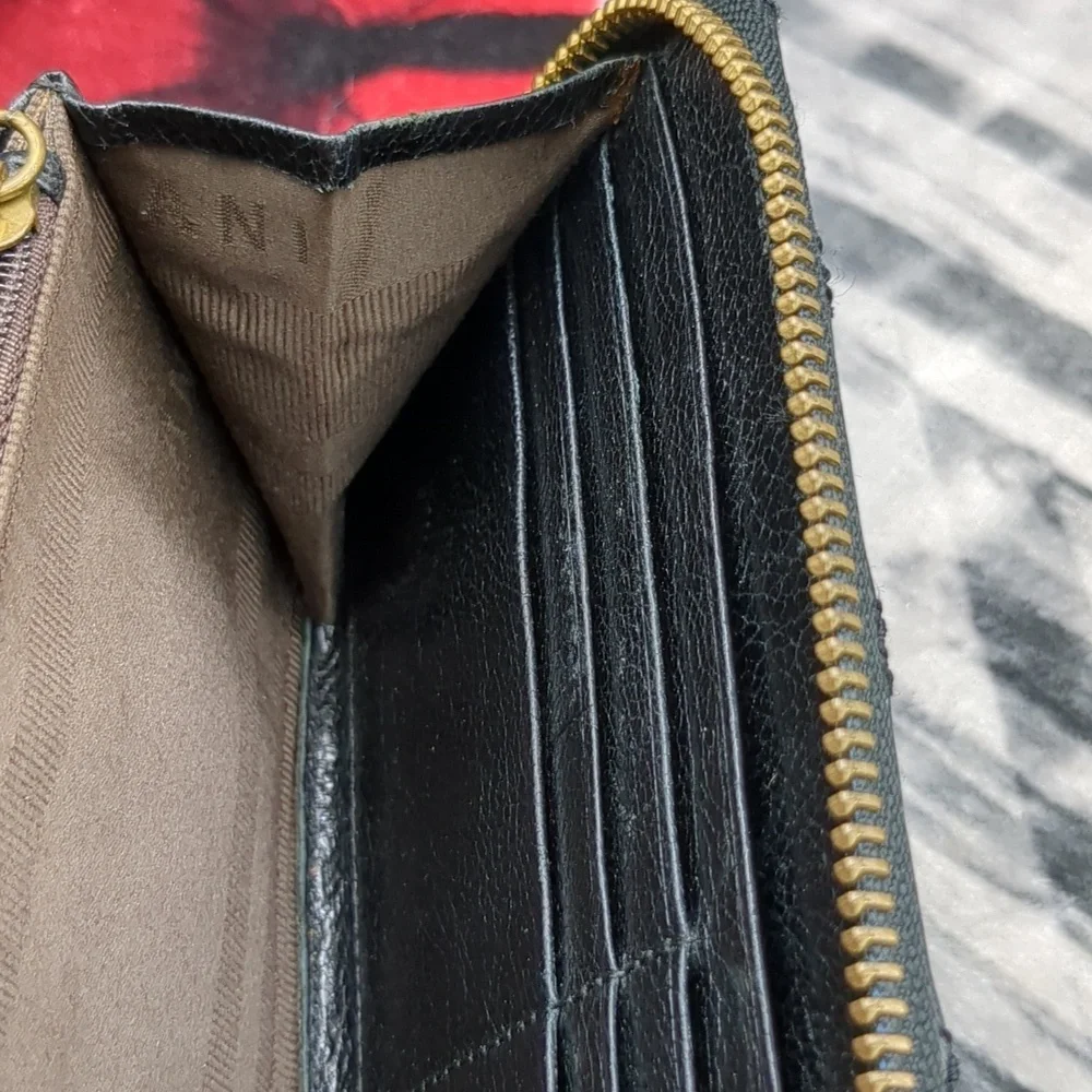 Antonio Melani leather wallet